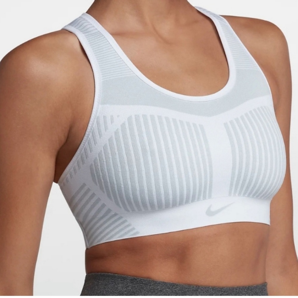 Nike Seamless Sportsbra